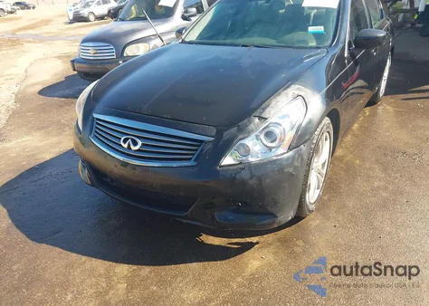 2010 Infiniti G37 Journey z USA, uszkodzony, nr VIN JN1CV6AP9AM403775